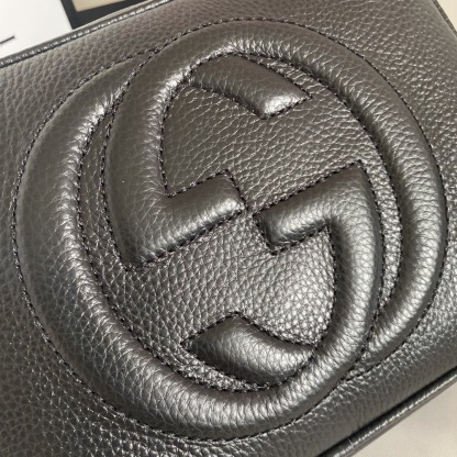 GG SOHO SMALL LEATHER DISCO BAG BLACK 308364 A7M0G 1000