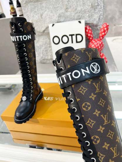 Luxury Shoes - LU-V - 490