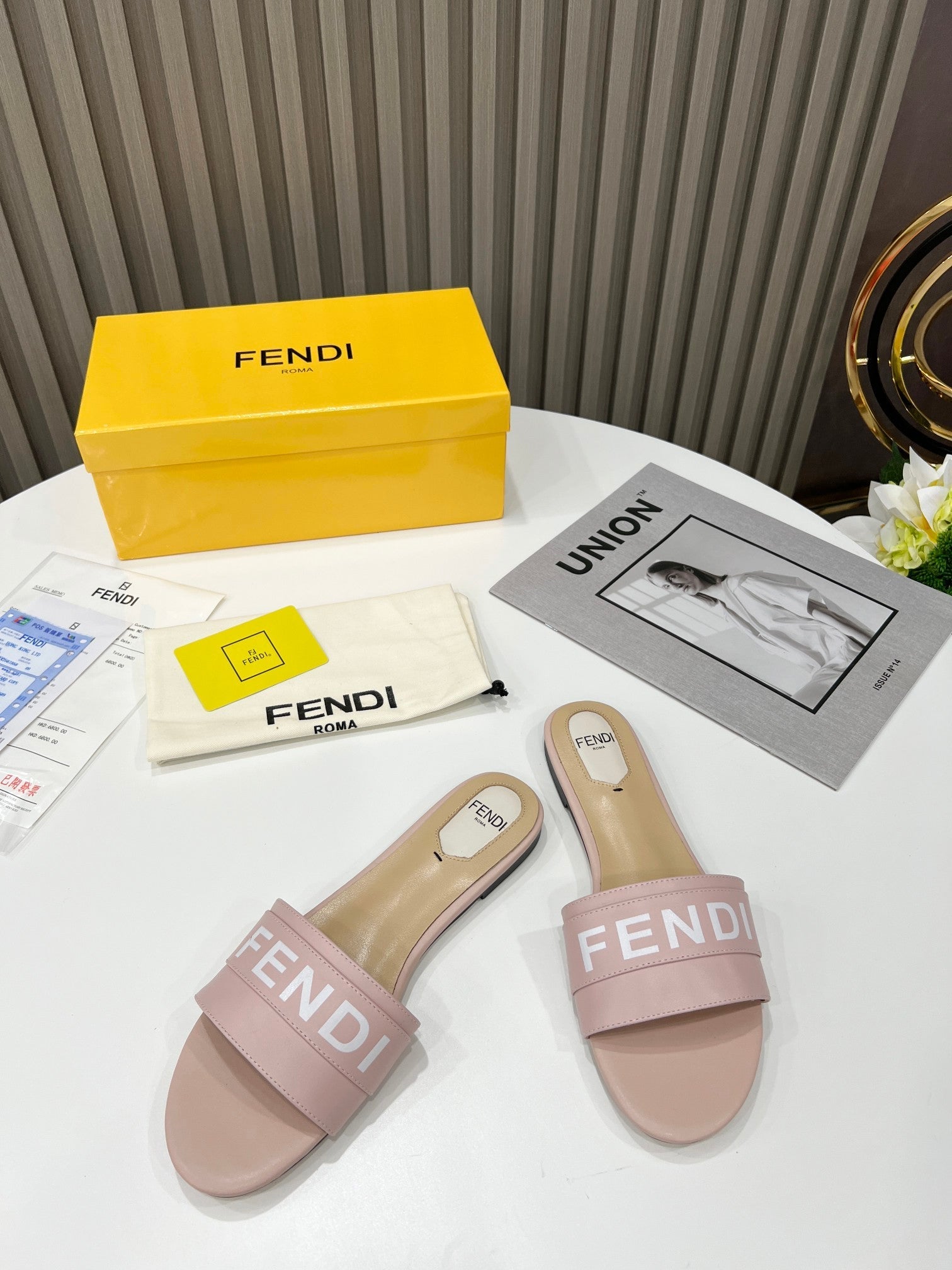 Luxury Shoes - FED - 643