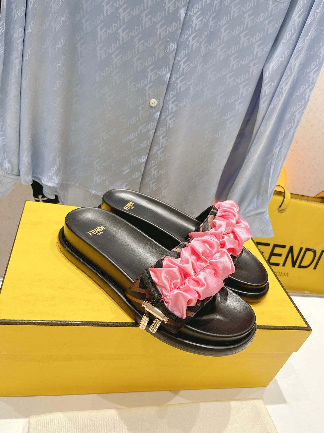 Luxury Shoes - FED - 548