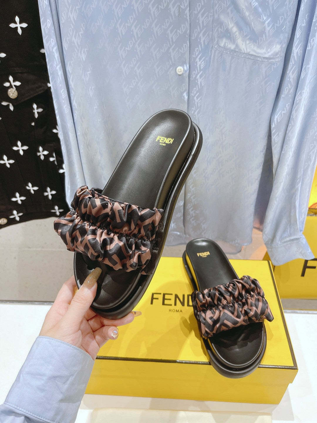Luxury Shoes - FED - 546