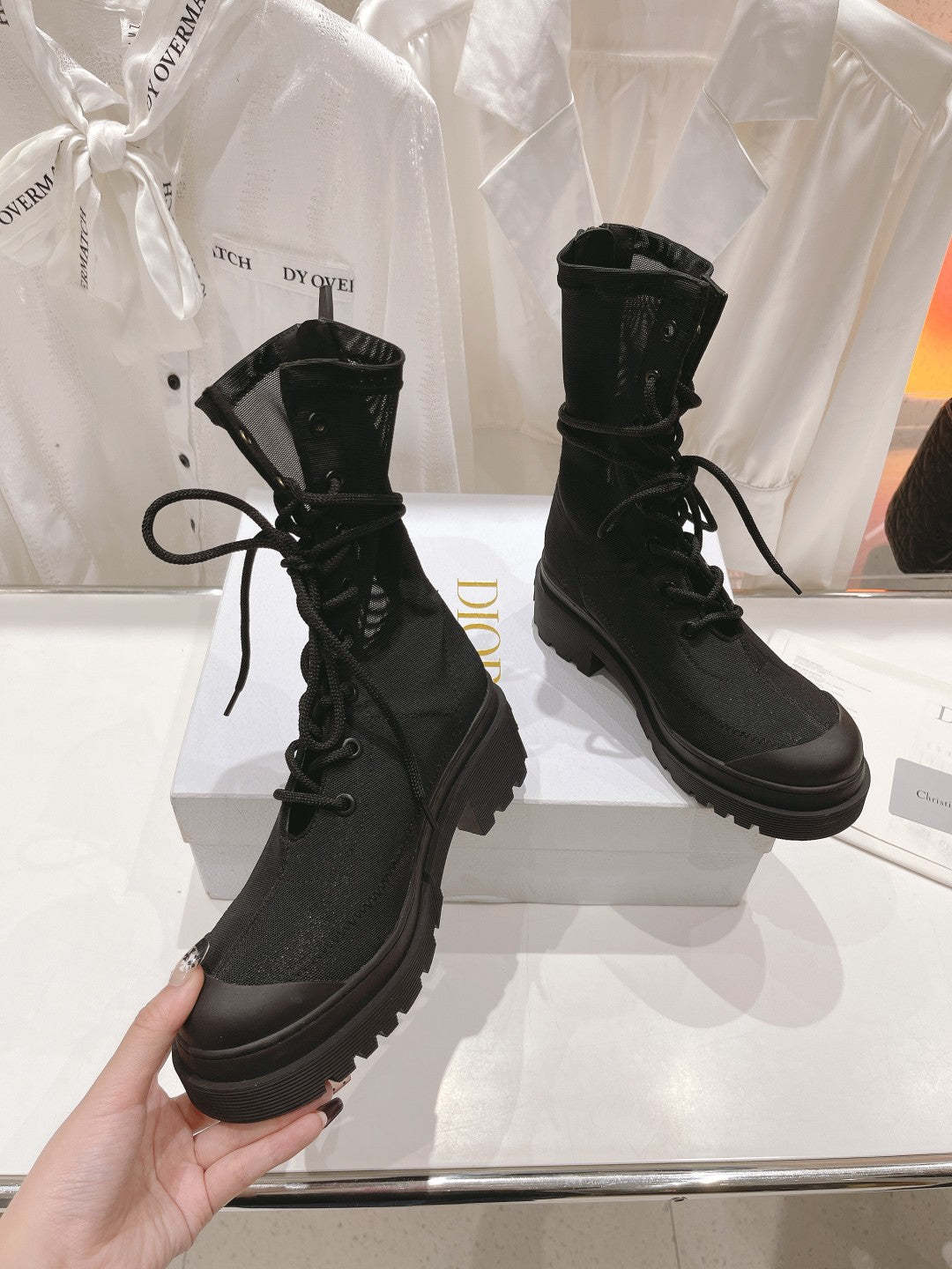 Luxury Shoes - DIR - 1050