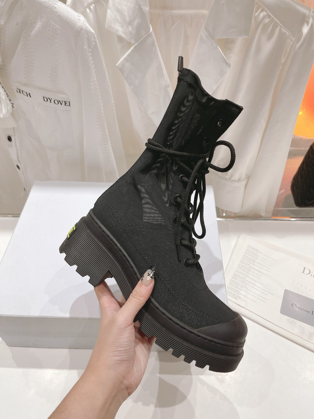 Luxury Shoes - DIR - 1050