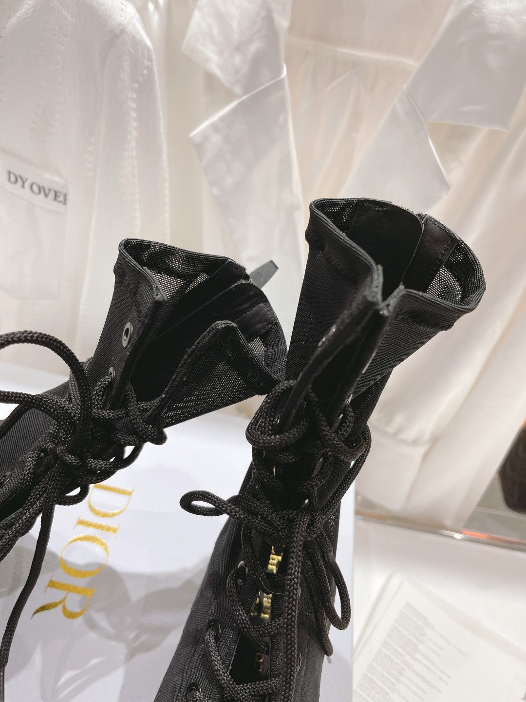 Luxury Shoes - DIR - 1050