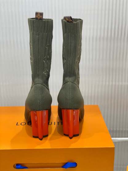 Luxury Shoes - LU-V - 1052
