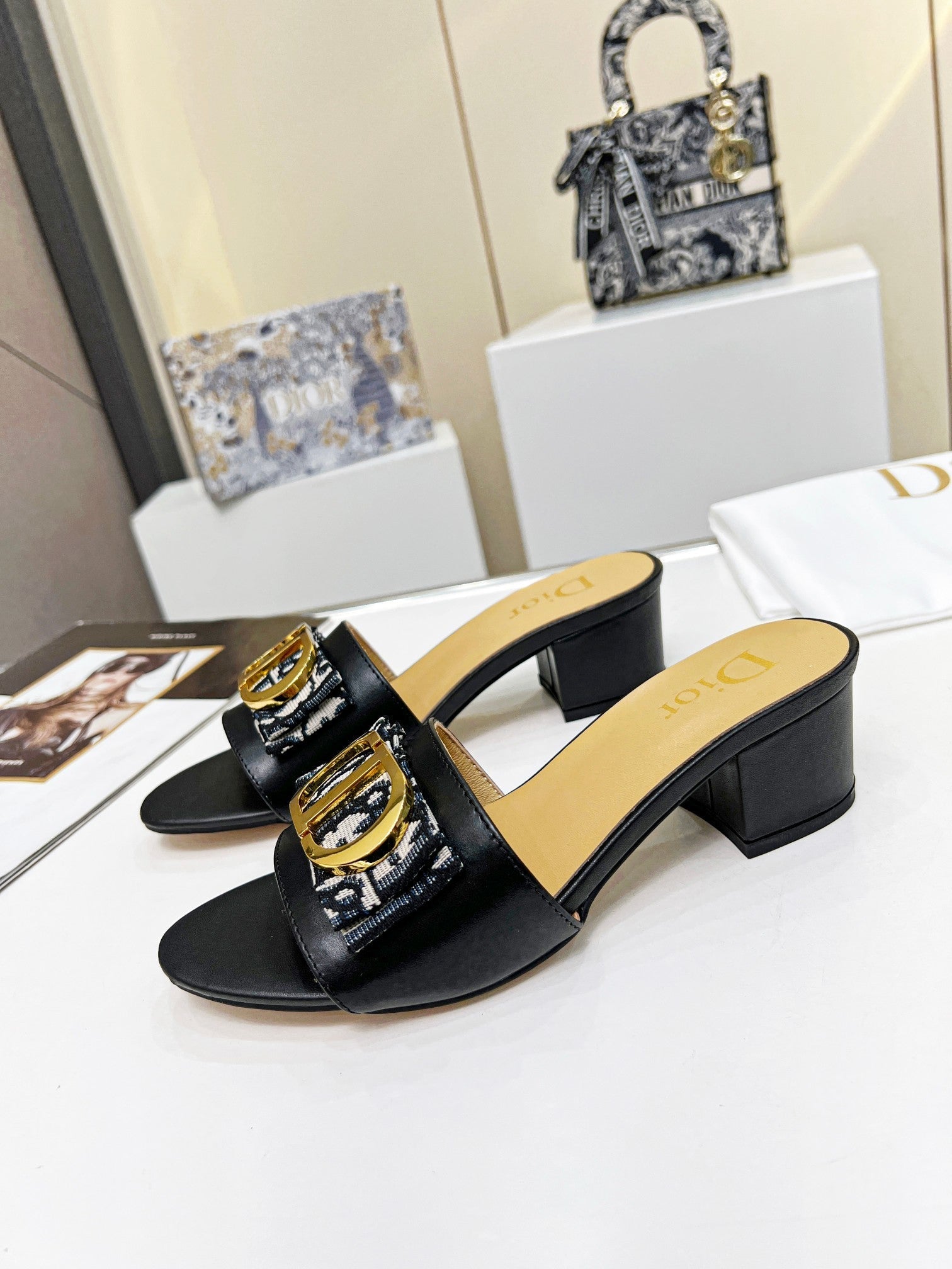 Luxury Shoes - DIR - 618