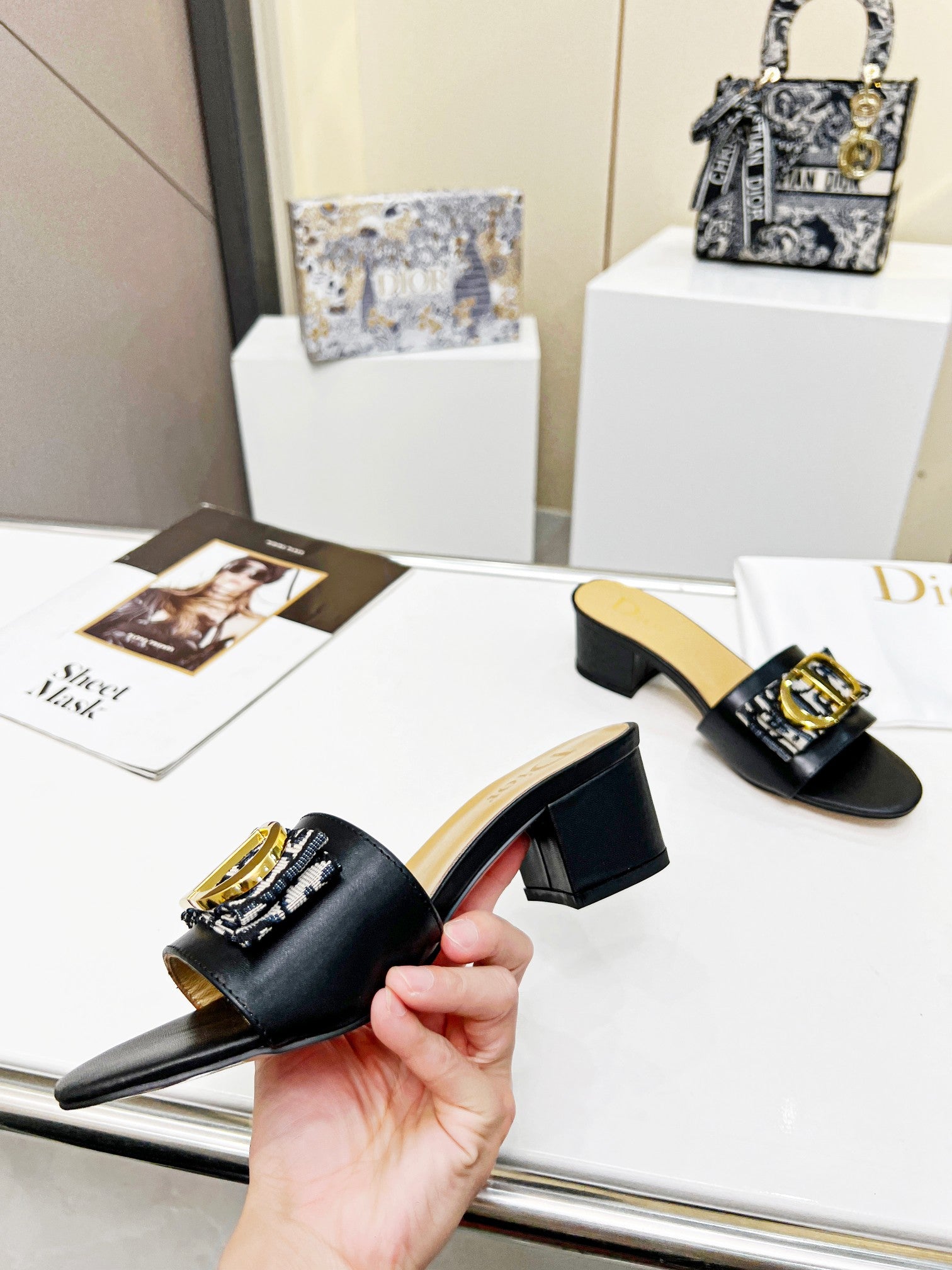 Luxury Shoes - DIR - 618
