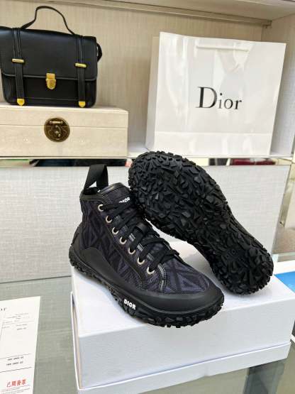 Luxury Shoes - DIR - 586