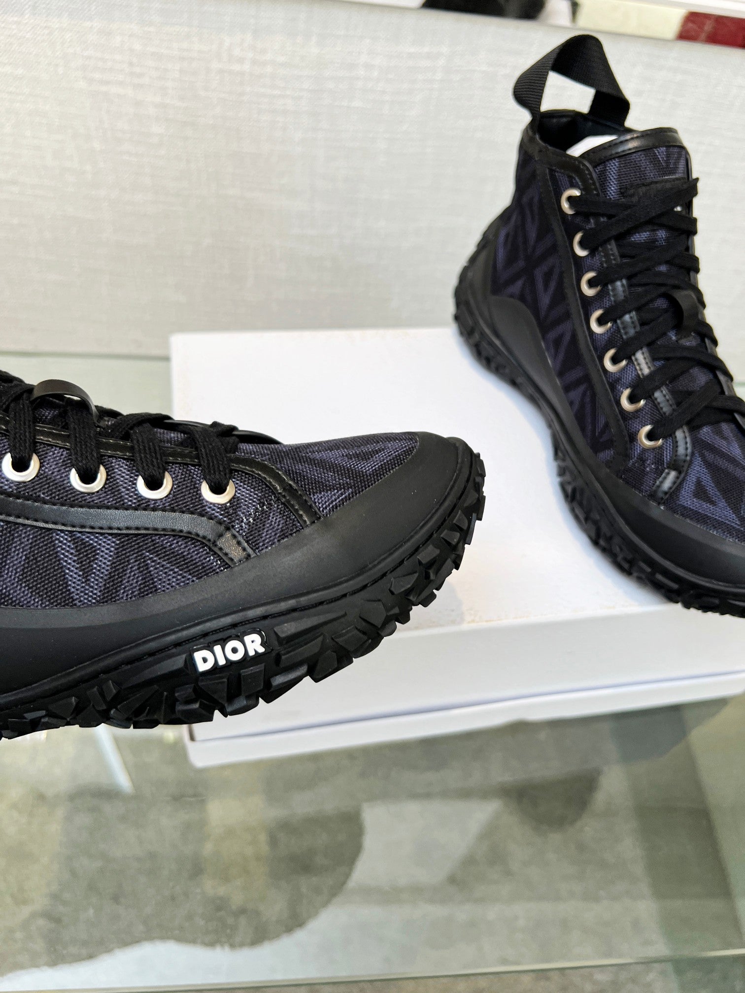 Luxury Shoes - DIR - 586