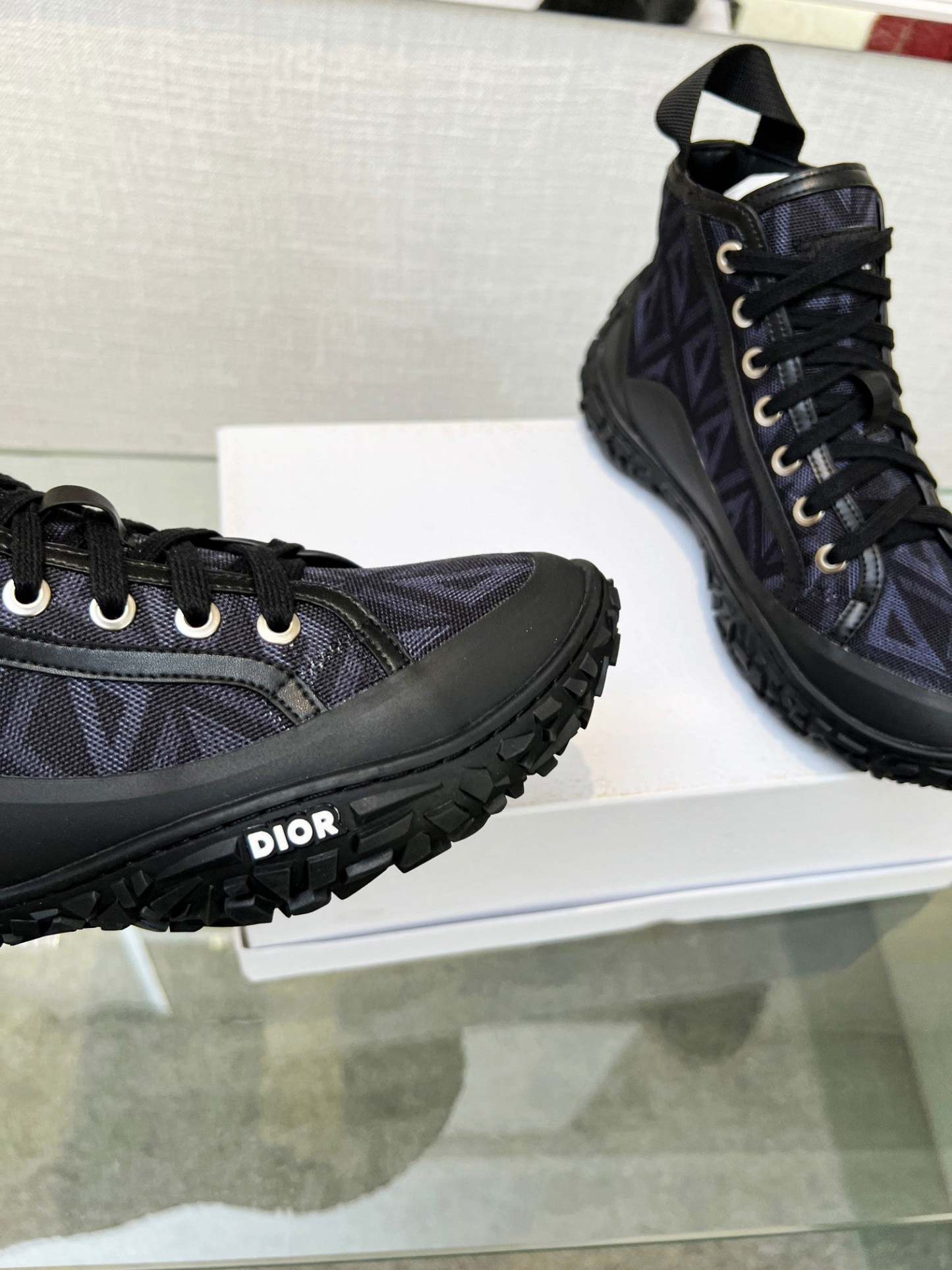 Luxury Shoes - DIR - 586