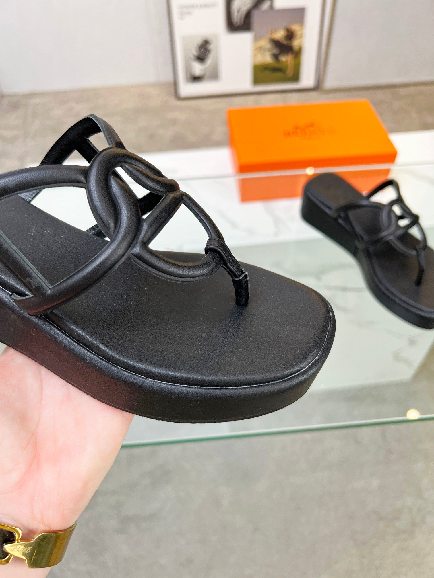 Luxury Shoes - HMS - 010