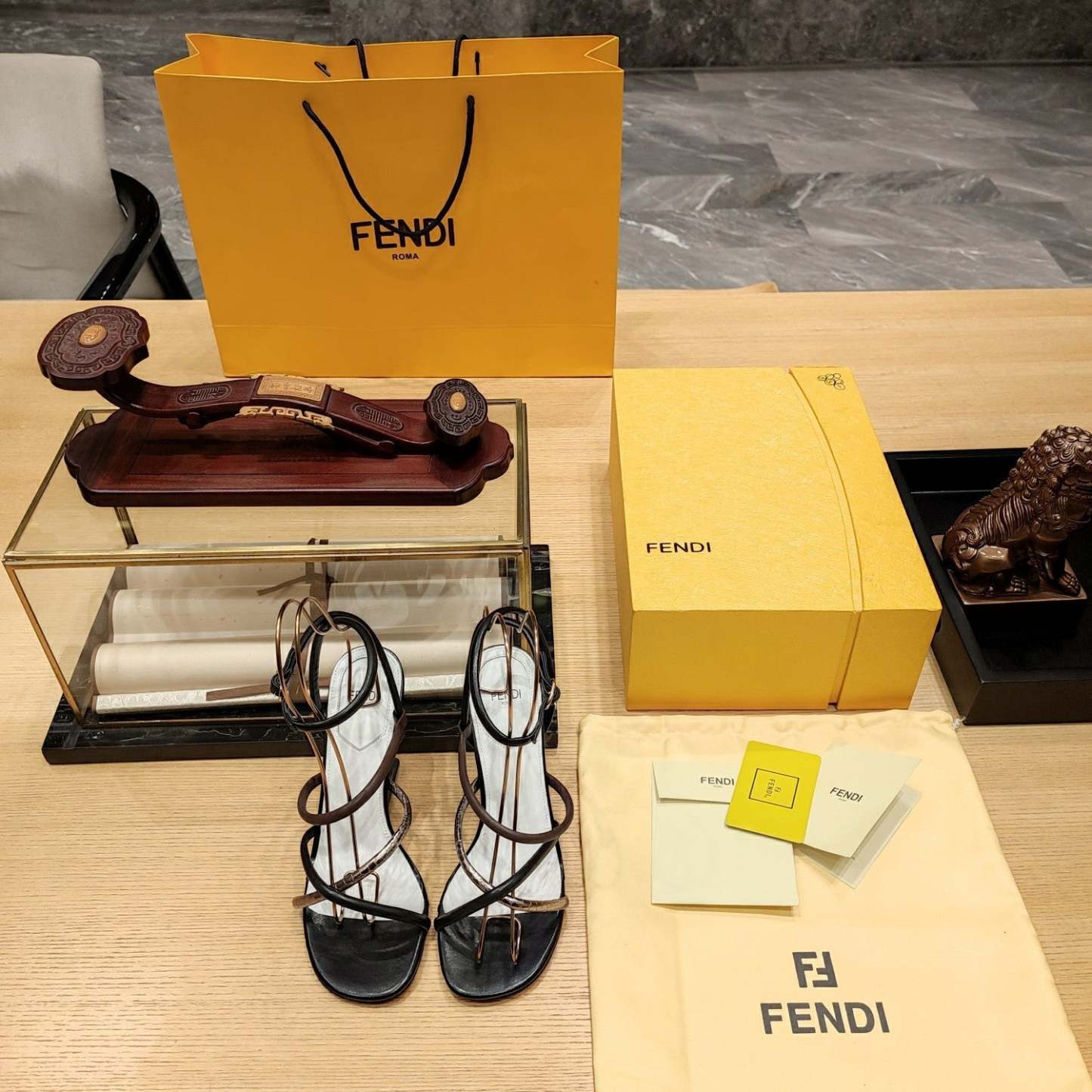 Luxury Shoes - FED - 129