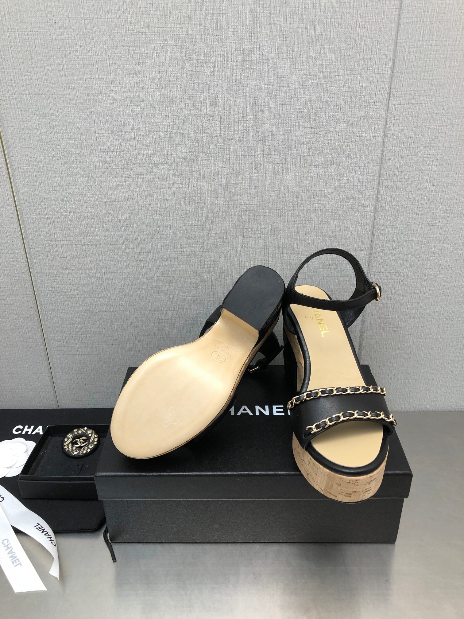 Luxury Shoes Sandals - CHL - 549