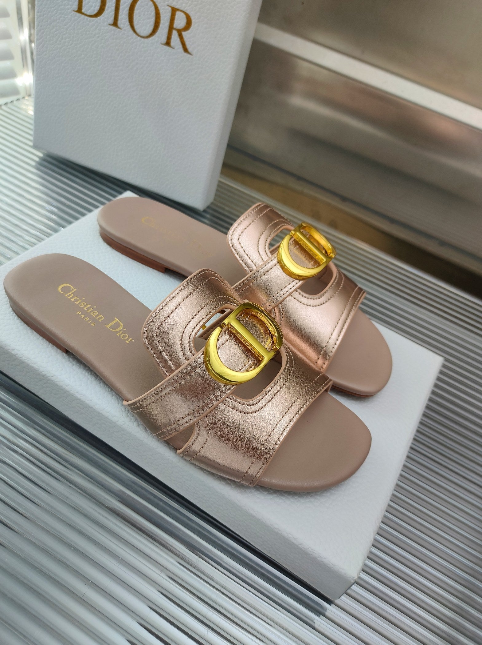 Luxury Shoes - DIR - 150