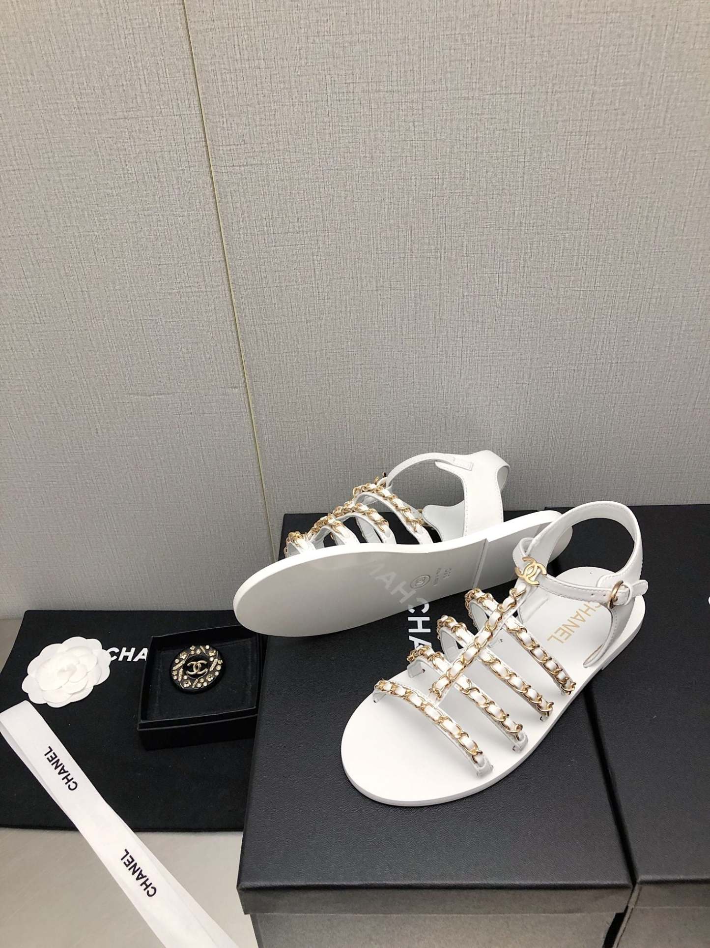 Luxury Shoes Sandals - CHL - 016