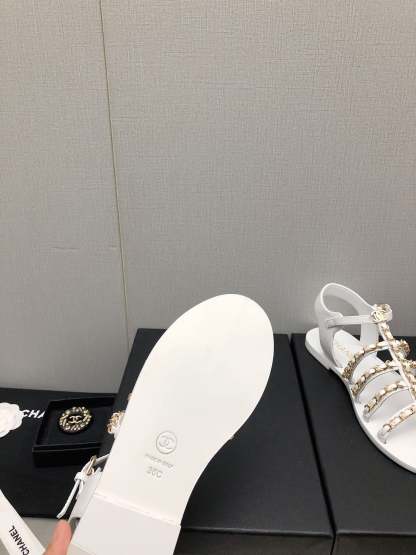 Luxury Shoes Sandals - CHL - 016