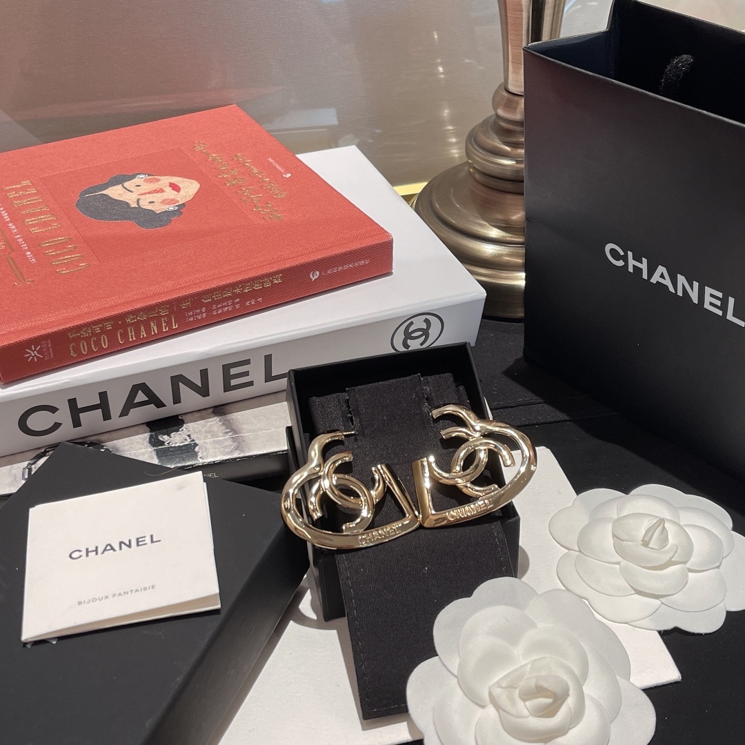 CC CC EARRINGS