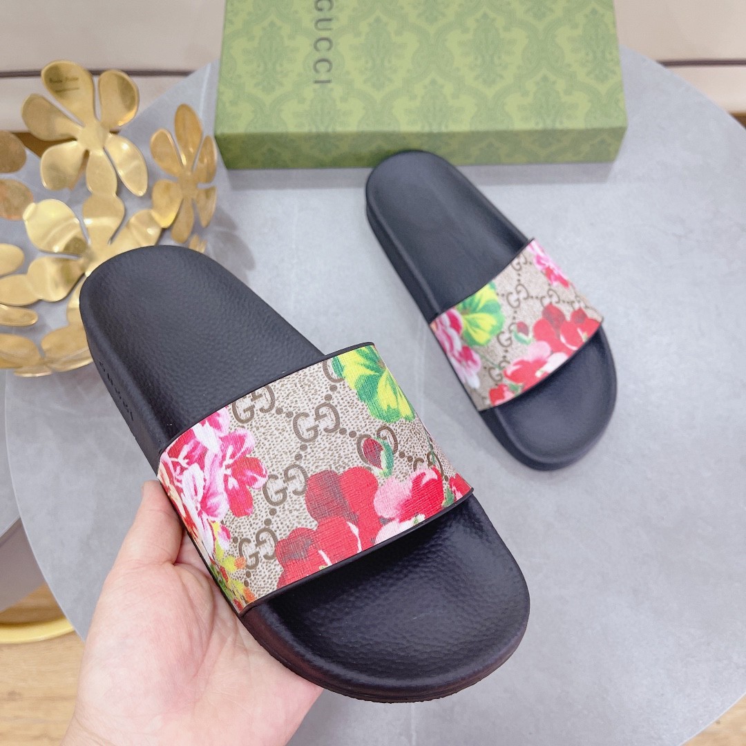 GG FLORAL PRINT SUPREME SLIDE SANDALS FOR WOMEN