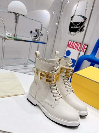 Luxury Shoes - FED - 424