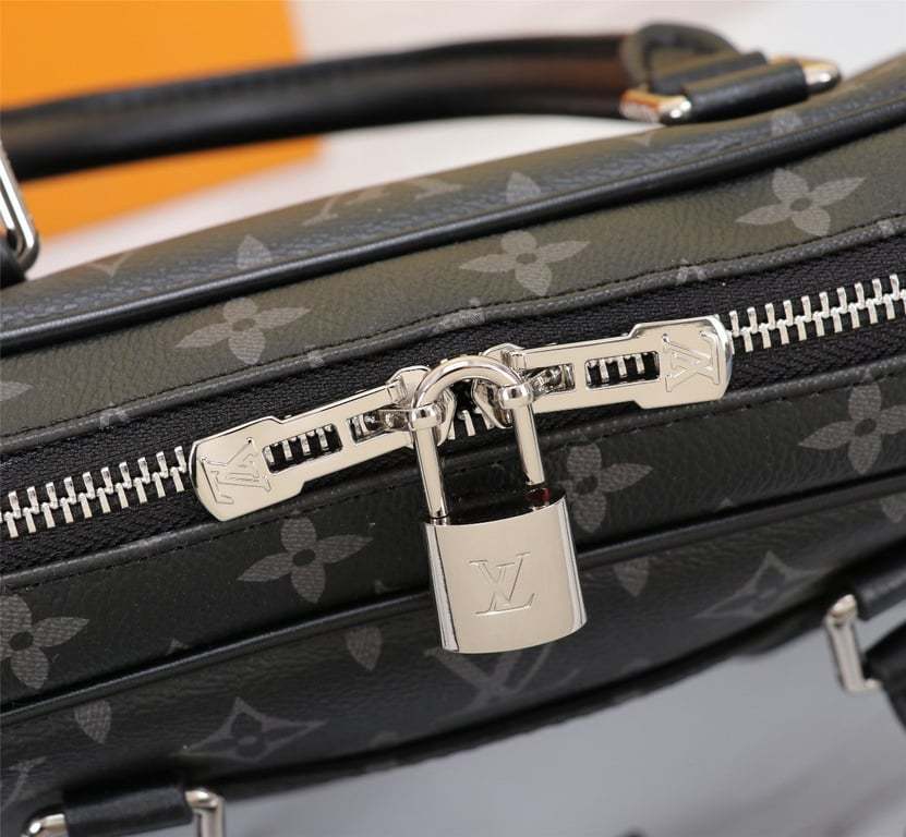 LUV 40CM PORTE DOCUMENTS VOYAGE PM BRIEFCASE BLACK M46457