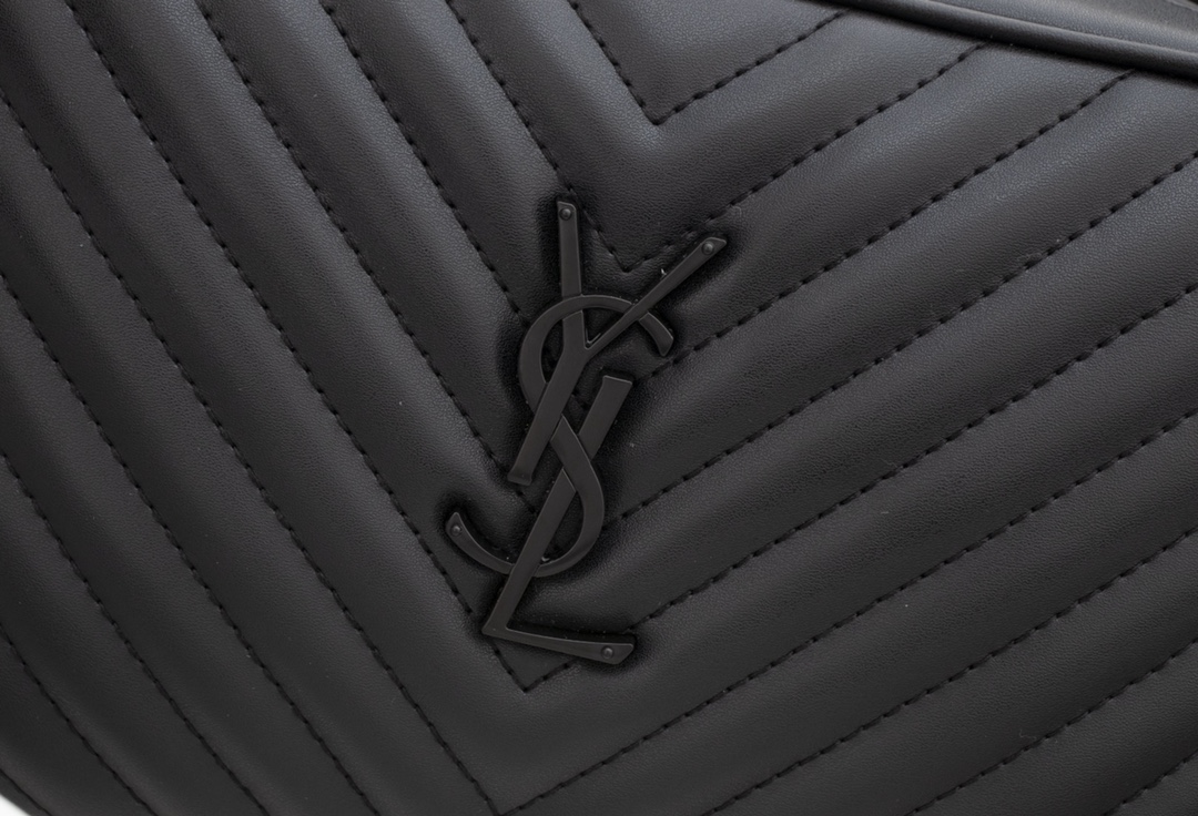 YSL LOU CAMERA BAG IN QUILTED BLACK NOIR LEATHER 23CM 612544DV7081000