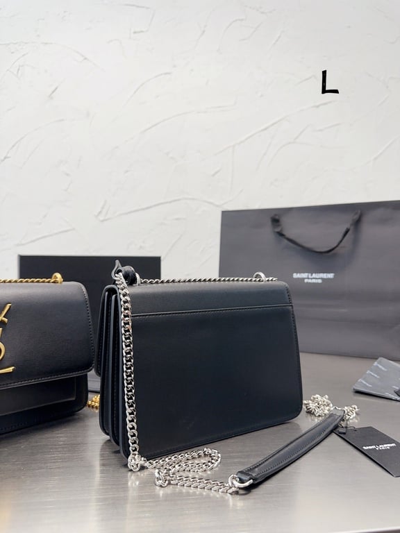 SAINT LAURENT SUNSET MEDIUM CHAIN BAG IN SMOOTH LEATHER 22CM