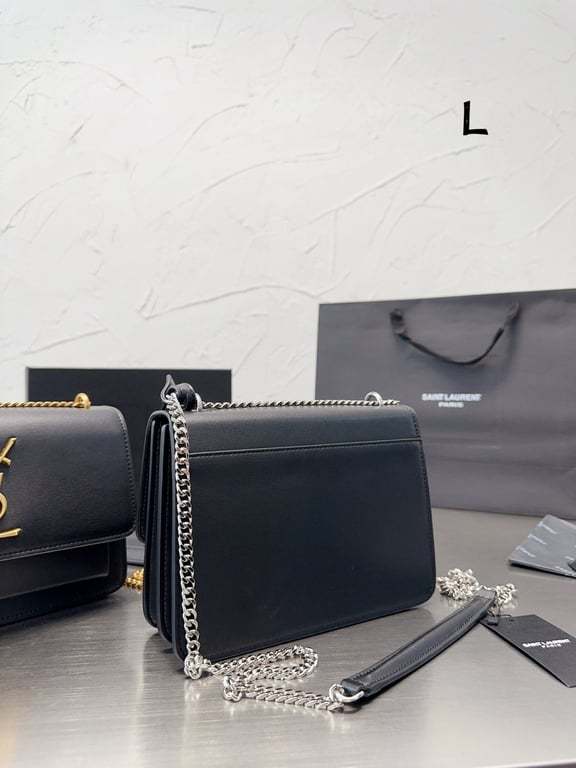SAINT LAURENT SUNSET MEDIUM CHAIN BAG IN SMOOTH LEATHER 22CM