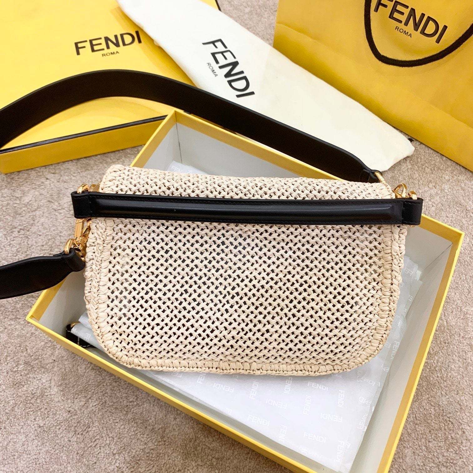 FI Baguette Woven Straw Black For Women, Women’s Handbags, Shoulder And Crossbody Bags 10.2in/26cm FF