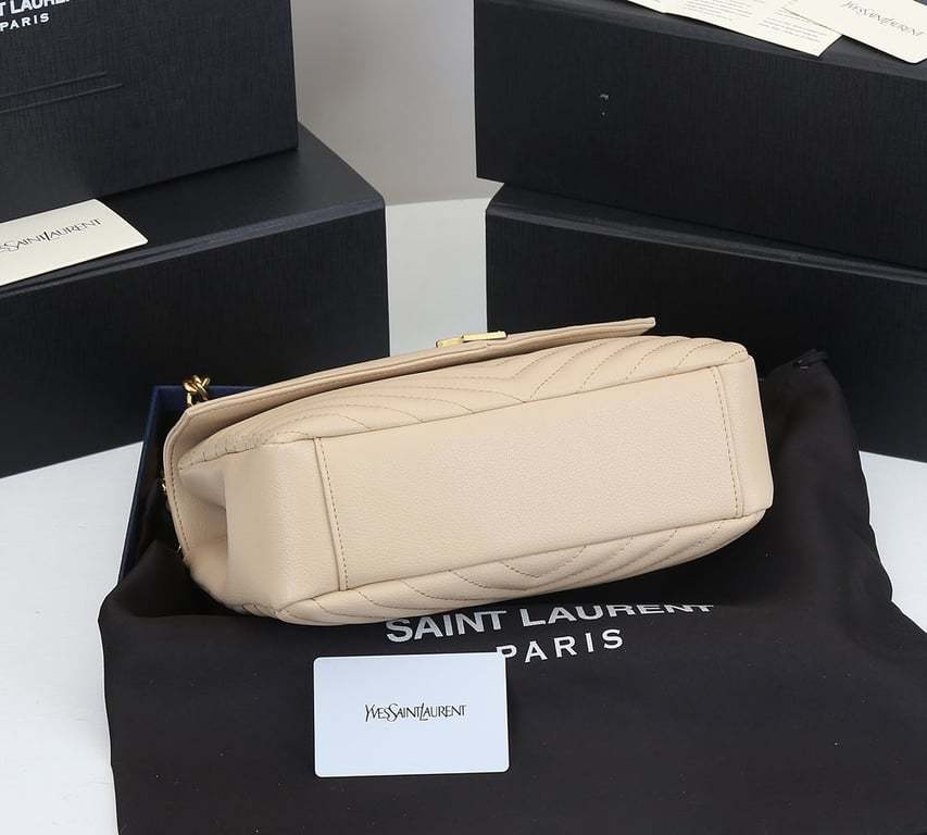 SAINT LAURENT COLLEGE MEDIUM CHAIN BAG IN QUILTED LEATHER BEIGE 24CM
