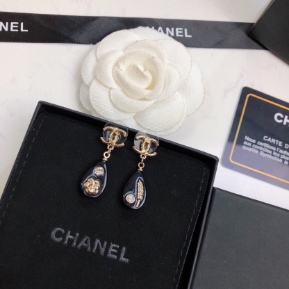 CC CC BLACK EARRINGS