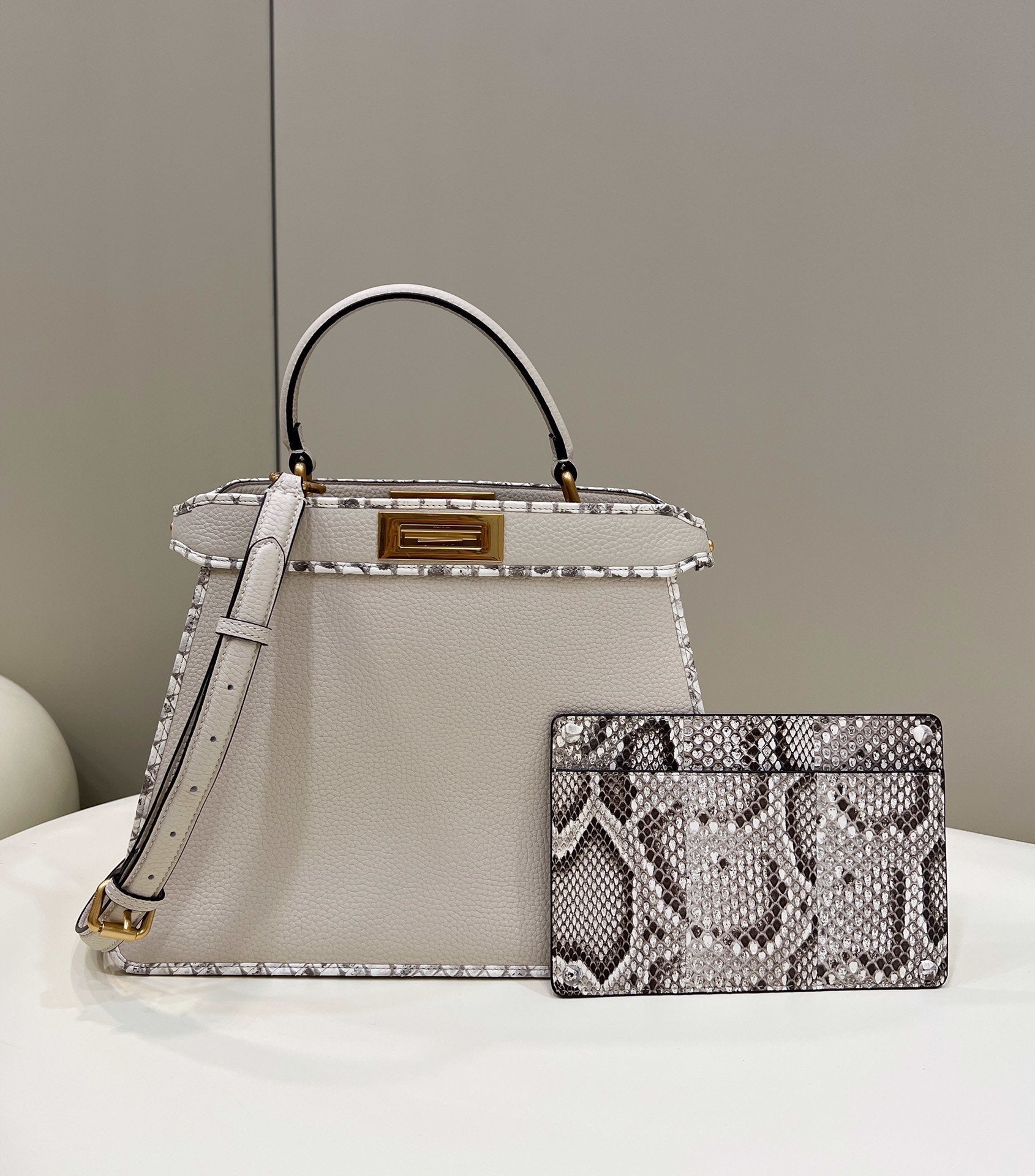 FI Peekaboo ISeeU Medium Ivory For Women, Women’s Handbags, Shoulder Bags 13.1in/33.5cm FF