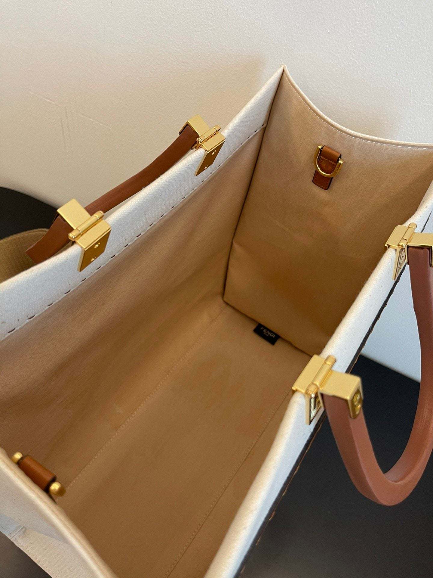 FI Sunshine Medium Tote Bag Light Grey Canvas For Women, Women’s Bags, Shoulder Bags 13.8in/35cm FF 8BH386