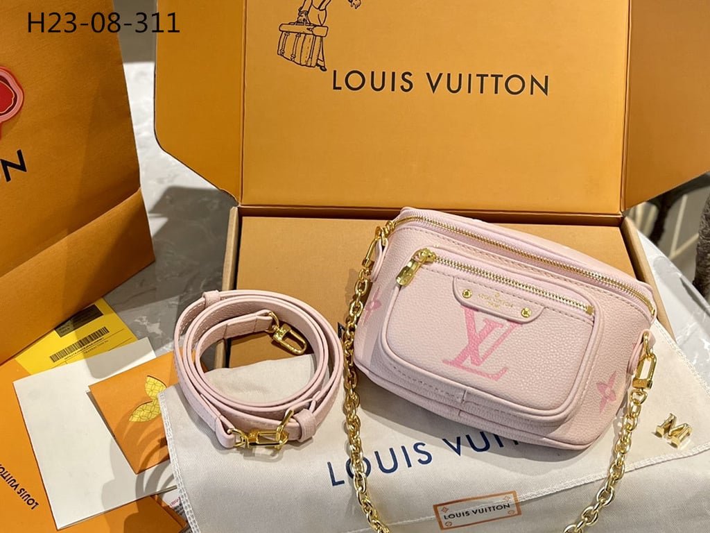 LUV MINI BUMBAG PINK 18CM M82347