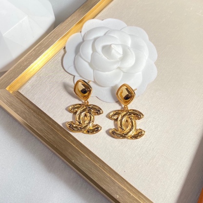 CC CC EARRINGS