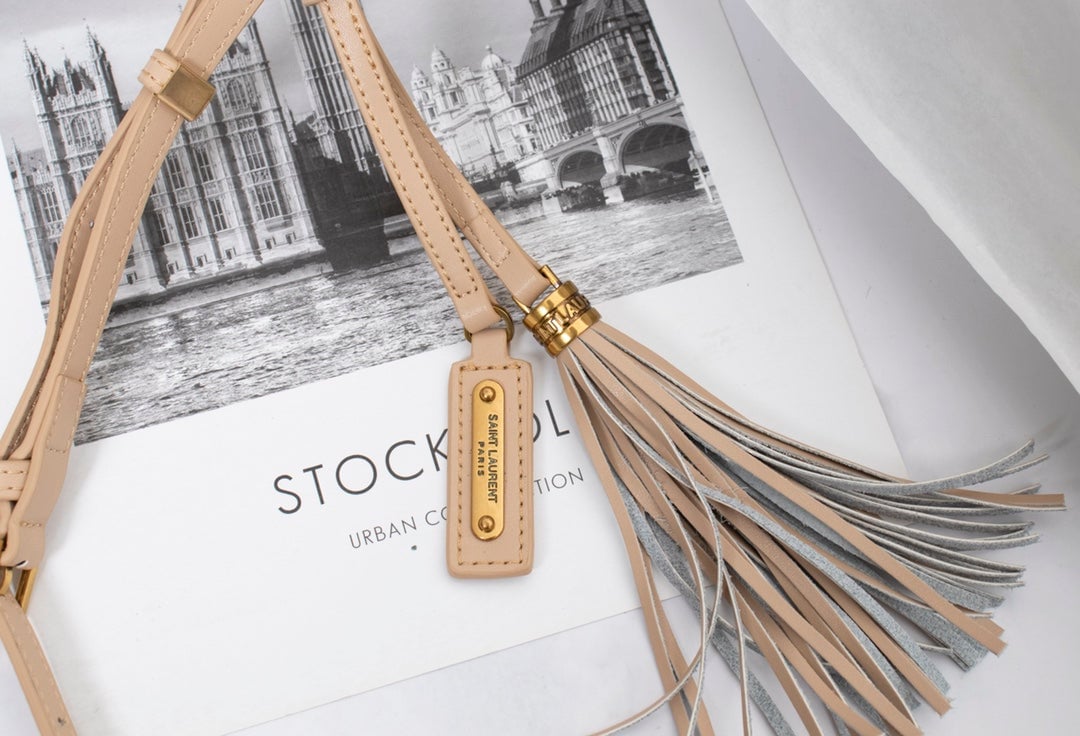 SAINT LAURENT LOU CAMERA BAG IN QUILTED LEATHER BEIGE GOLD 23CM