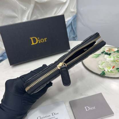 dir CARO VOYAGEUR WALLET BLACK 19CM S5038UWHC_M900