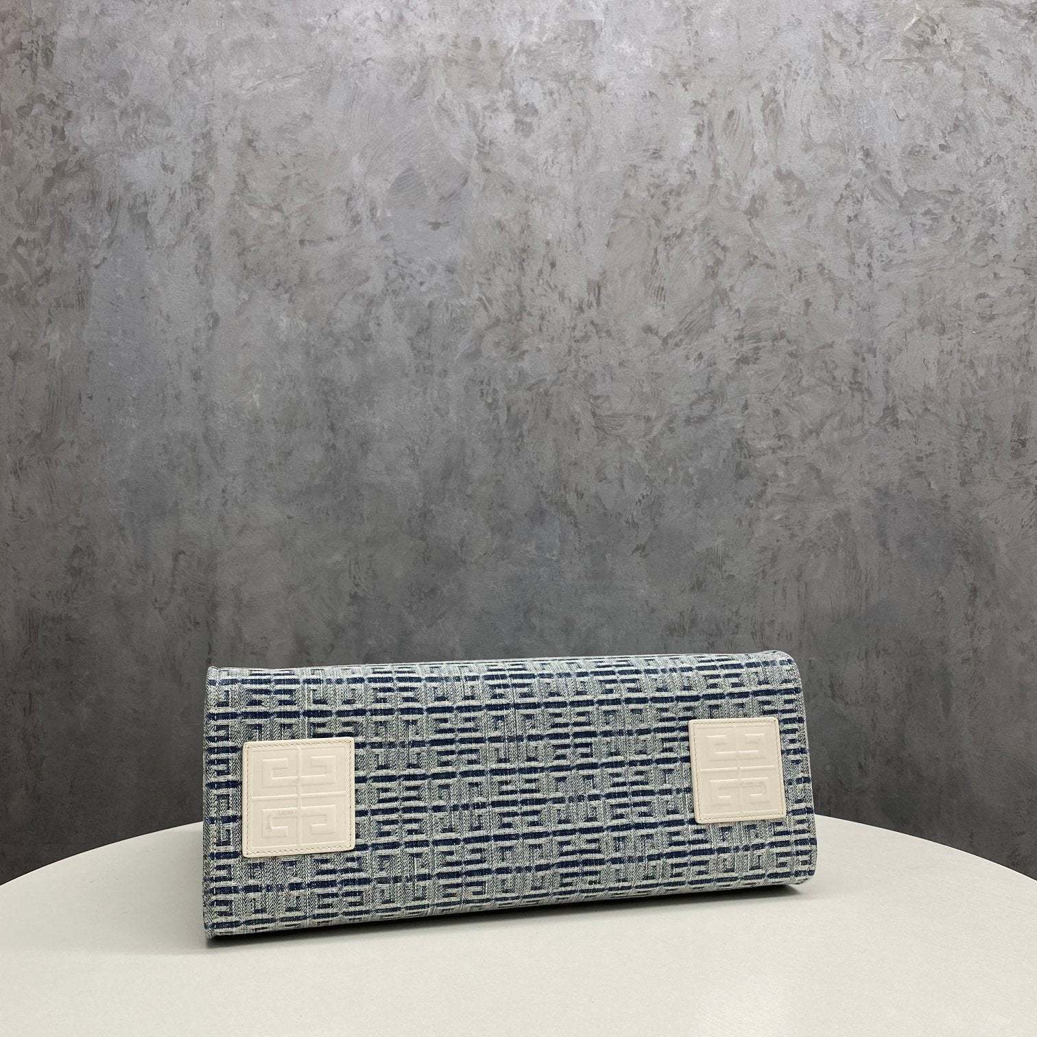 gv Medium G Tote Shopping Bag Denim Blue For Women, Handbags, Shoulder Bags 7.5in/19cm GVC BB50N2B1GC-457