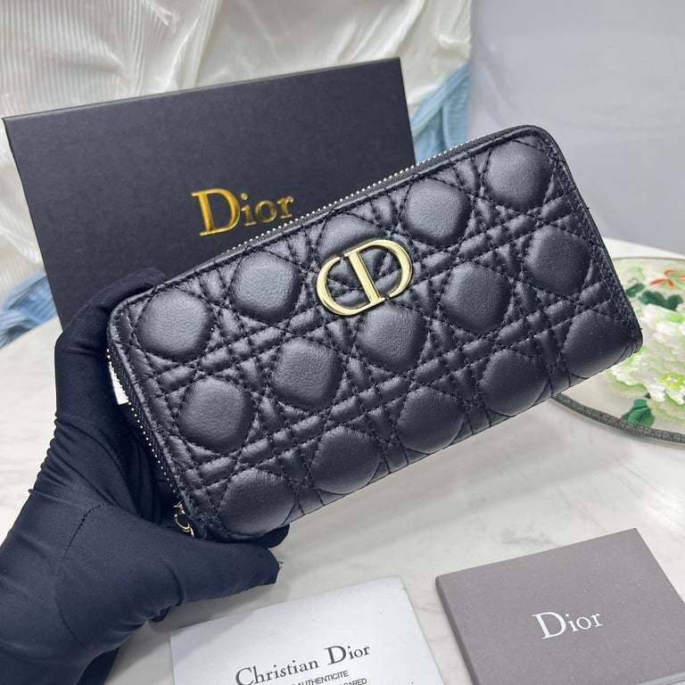 dir CARO VOYAGEUR WALLET BLACK 19CM S5038UWHC_M900