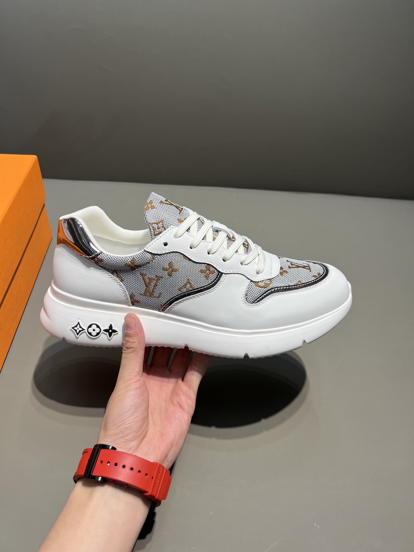 LUV RUN AWAY SNEAKER IRIDESCENT TEXTILE WHITE