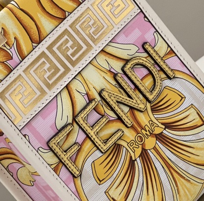 FENDACE MINI SUNSHINE SHOPPER WHITE 8BS051AKMUF1HZC