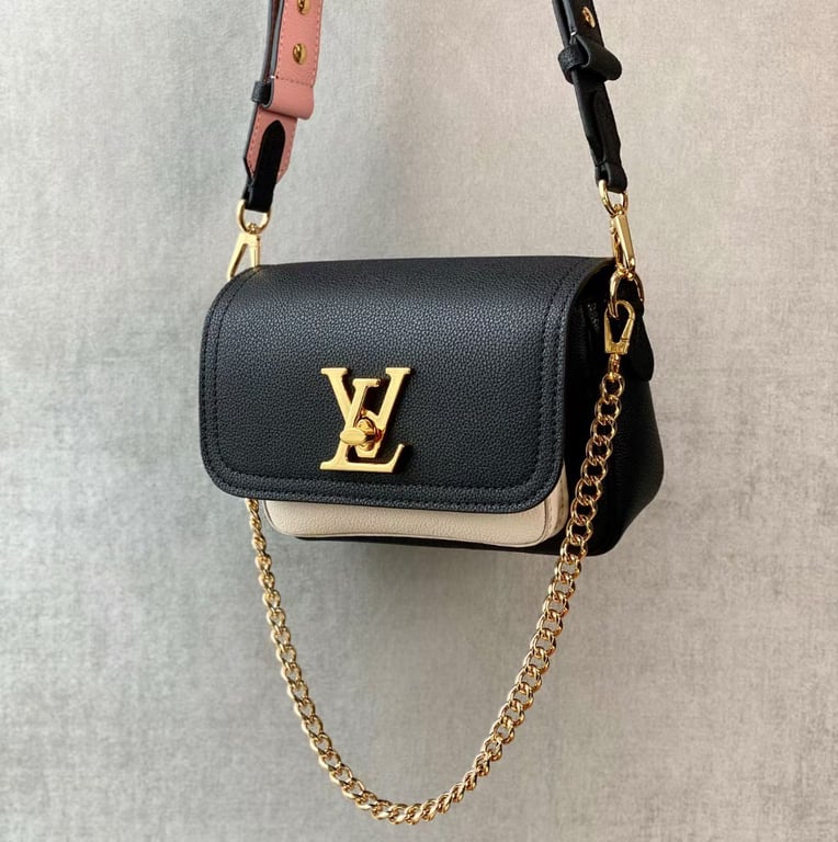 LUV LOCKME TENDER 19CM BLACK