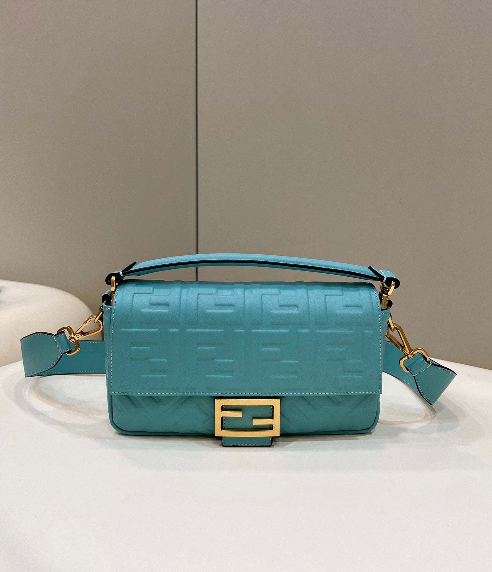 FI Baguette Teal For Women, Women’s Handbags, Shoulder And Crossbody Bags 10.6in/27cm FF 8BR600