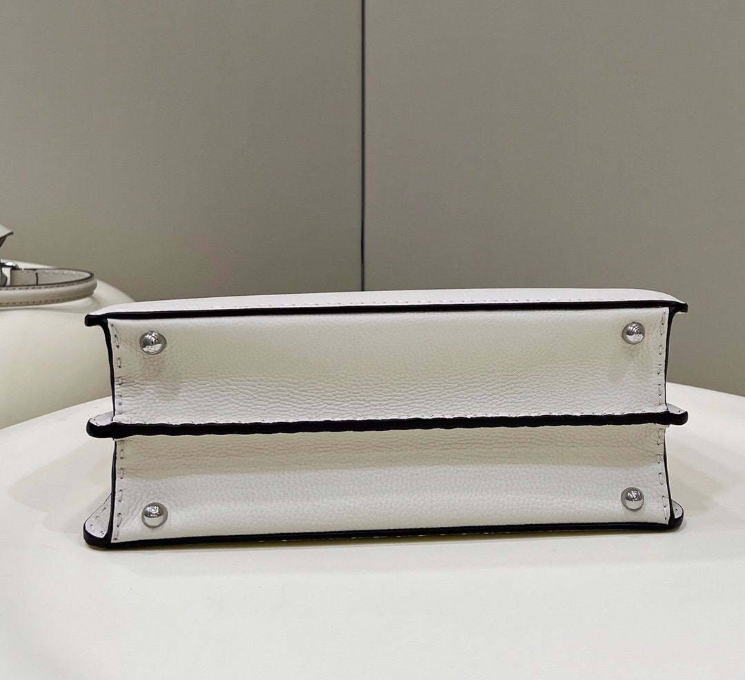 FI Peekaboo ISeeU Medium White For Women, Women’s Handbags, Shoulder Bags 13.1in/33.5cm FF