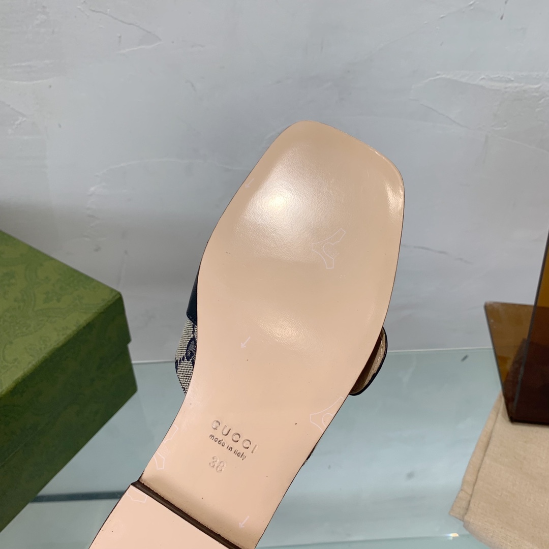 GG BLONDIE MATELASSE CANVAS SLIDE SANDAL BLACK