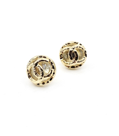 CC CC BUTTON CLIP-ON EARRINGS