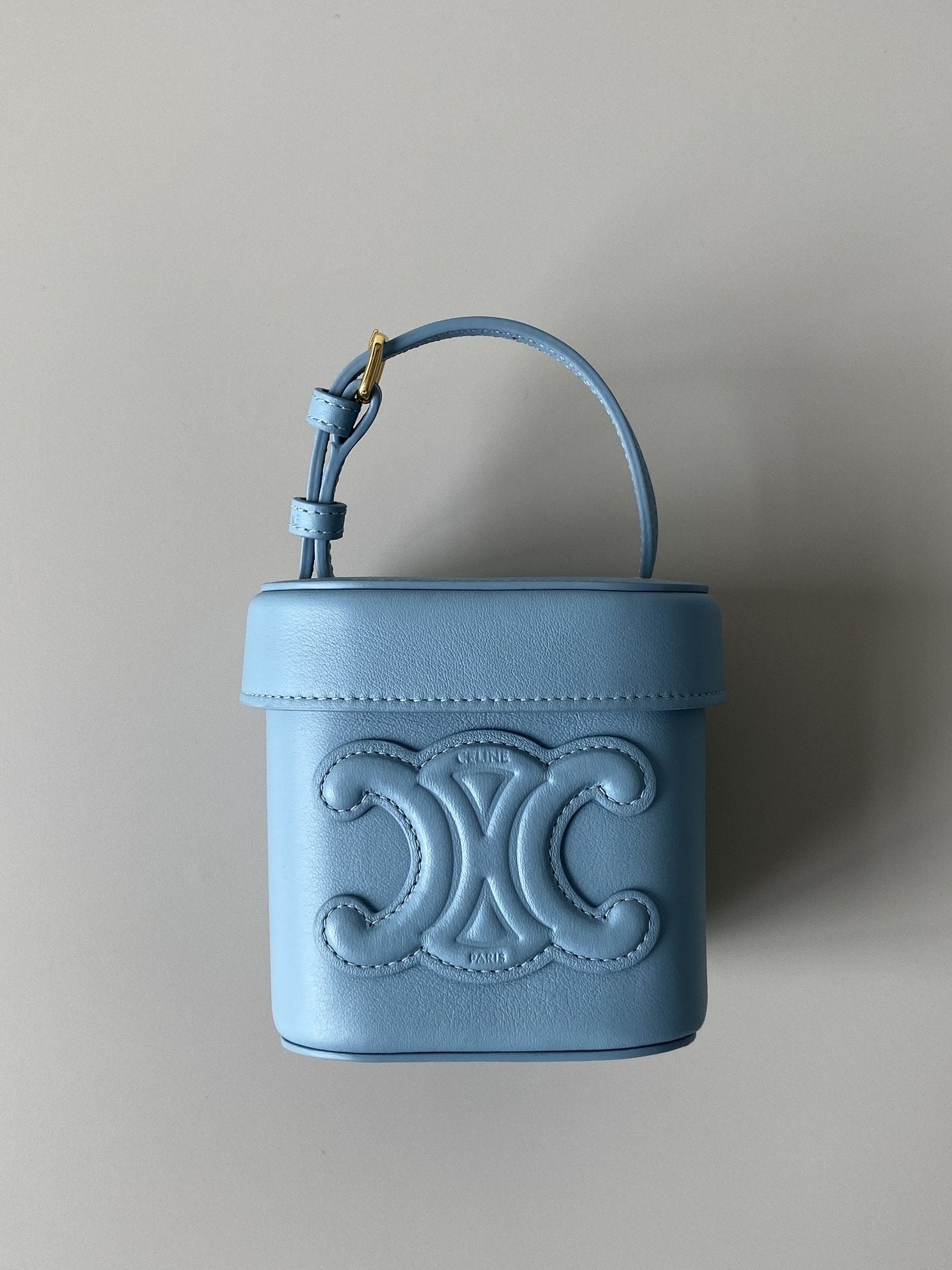 CE Small Box Cuir Triomphe Denim For Women 4in/11cm 199263DU3.07DD