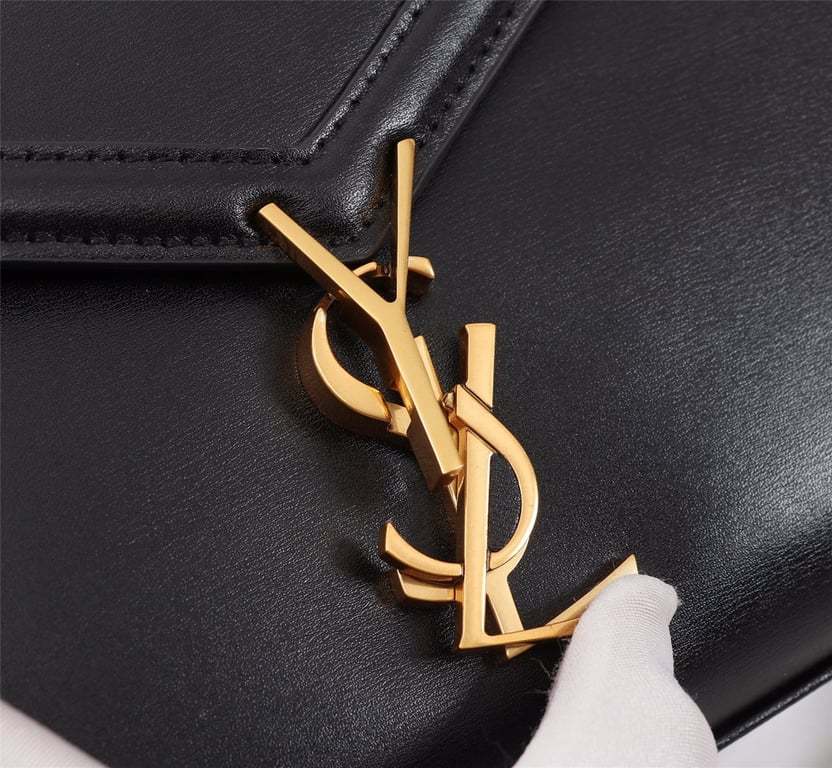 SAINT LAURENT CASSANDRA MEDIUM TOP HANDLE BAG BLACK GOLD 24CM