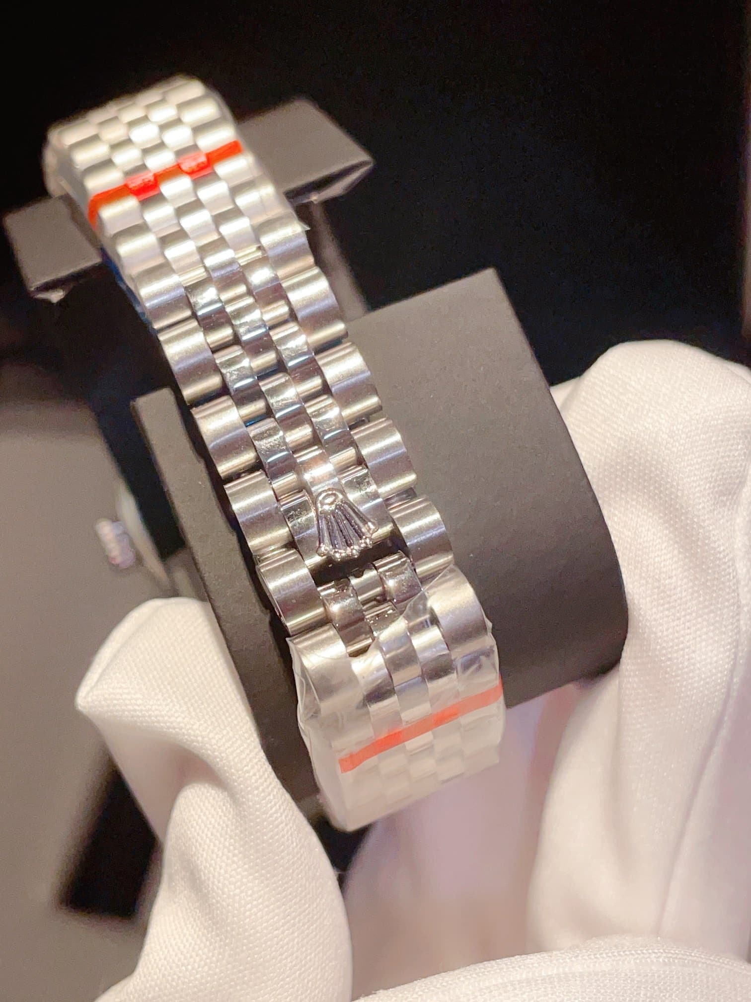 ROLEX DATEJUST 31 WHITE GOLD WITH BLACK 40MM