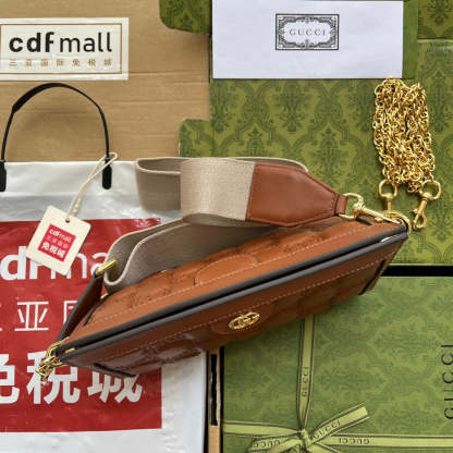 gg Matelassé Small Bag Brown For Women, Women&#8217;s Bags 10.2in/26cm gg‎ 702200 UM8HG 2595