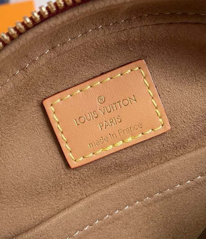 LUV BOITE CHAPEAU SOUPLE PM 18CM